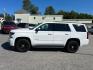 2019 white /black Chevrolet Tahoe (1GNSKBKC9KR) with an 5.3 engine, located at 27 Main St., Norway, MD, 04268, (207) 743-0900, 44.199795, -70.530807 - Photo#1