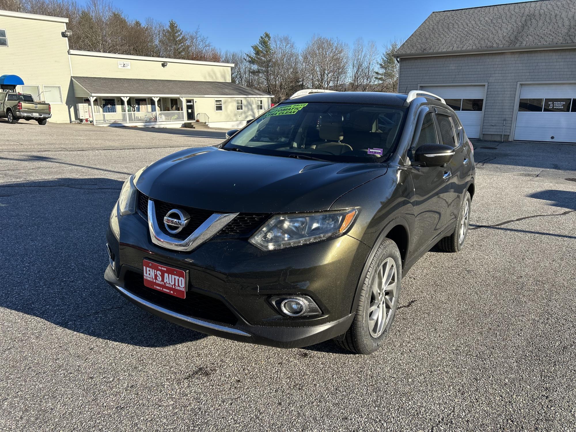 photo of 2015 Nissan Rogue S AWD