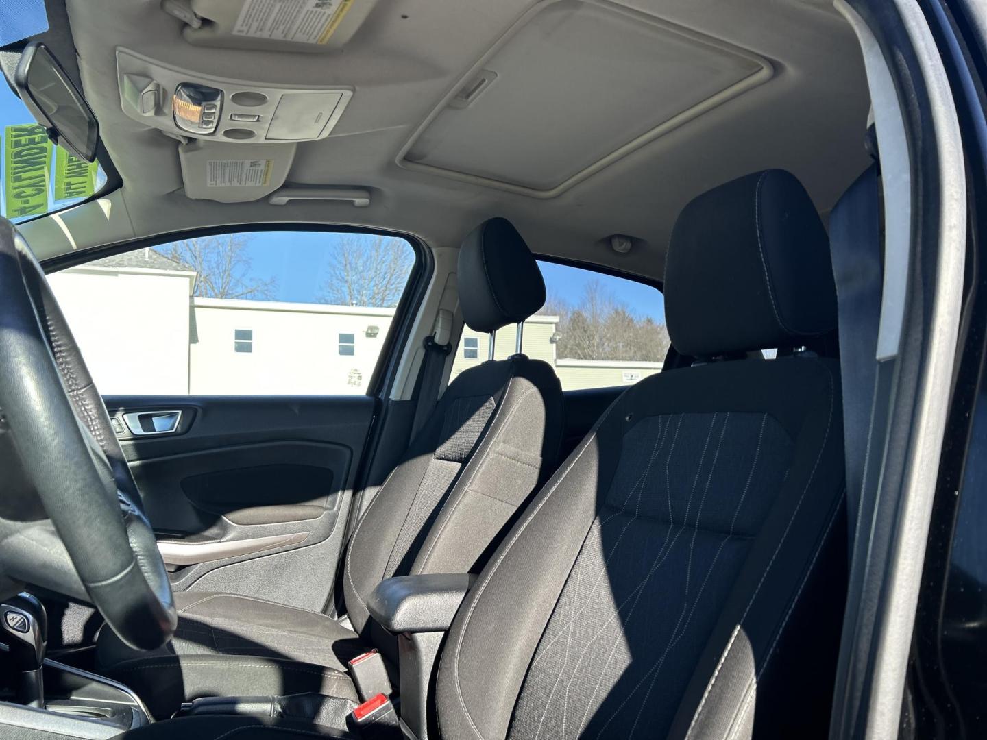 2019 Black /Black Ford EcoSport SE AWD (MAJ6S3GL3KC) with an 2.0L L4 DOHC 16V engine, 6A transmission, located at 27 Main St., Norway, MD, 04268, (207) 743-0900, 44.199795, -70.530807 - Photo#5