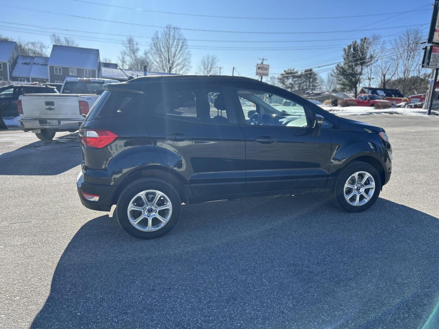 2019 Black /Black Ford EcoSport SE AWD (MAJ6S3GL3KC) with an 2.0L L4 DOHC 16V engine, 6A transmission, located at 27 Main St., Norway, MD, 04268, (207) 743-0900, 44.199795, -70.530807 - Photo#2