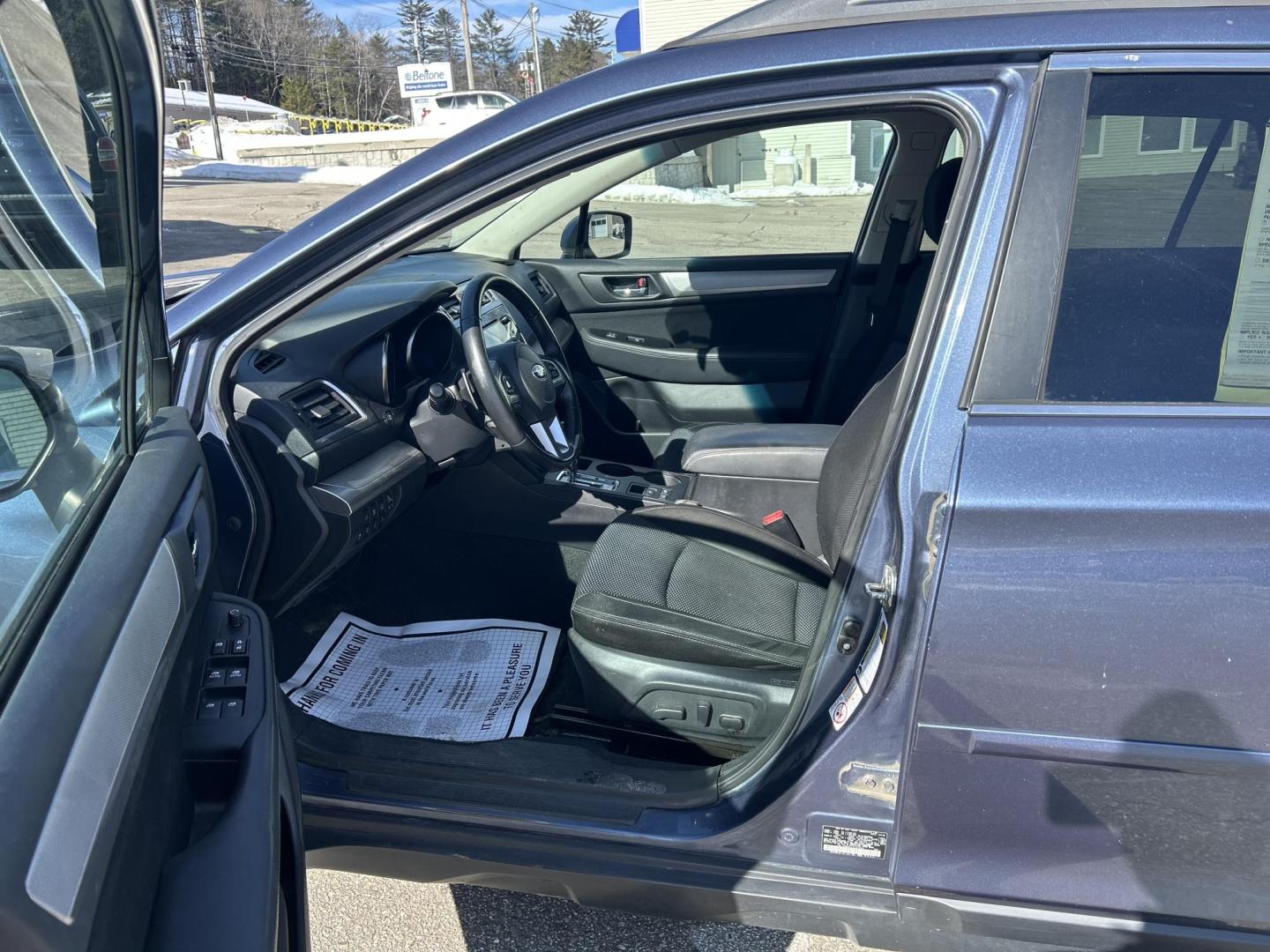 2014 BLUE /Black Subaru Outback 2.5i Premium (4S4BSAFC1F3) with an 2.5L H4 DOHC 16V engine, 6-Speed Automatic transmission, located at 27 Main St., Norway, MD, 04268, (207) 743-0900, 44.199795, -70.530807 - Photo#4